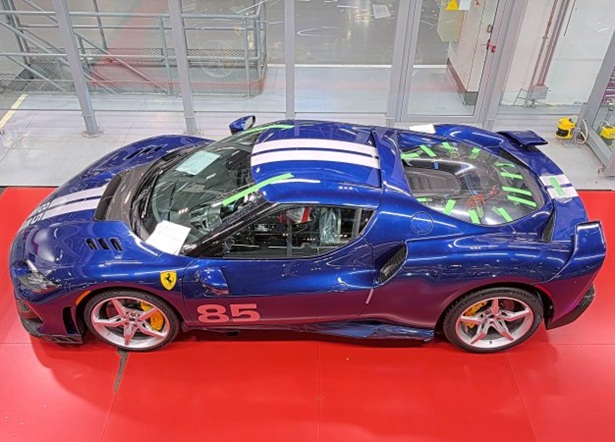 Ferrari 338711